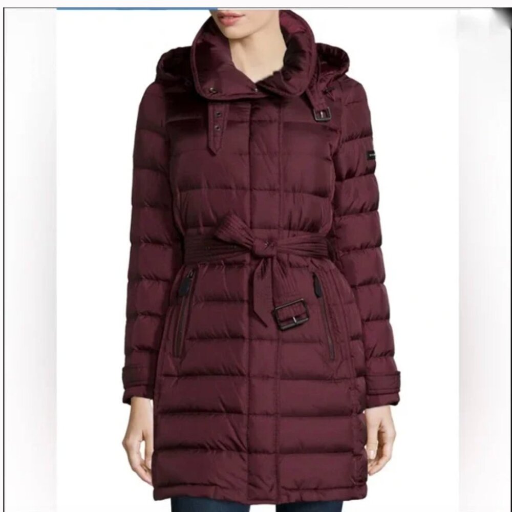 Authentic Burberry Women's Puffer Coat Maroon